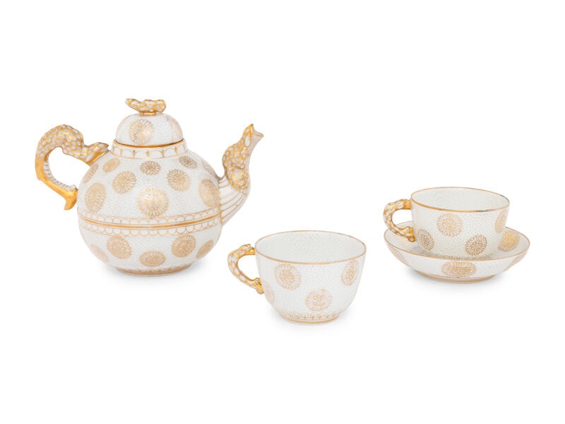 A Herend Porcelain Japonisme Tea Service (1 of 4)