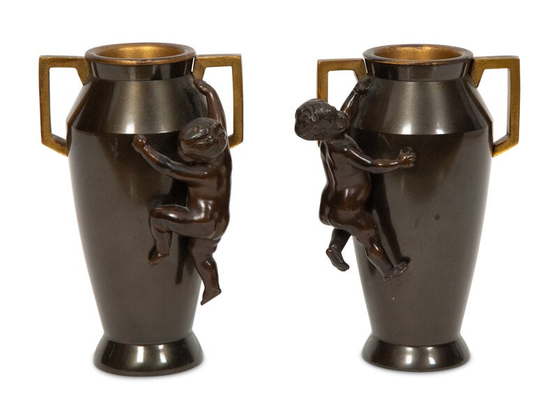 A Pair of Continental Art Deco Bronze Amphoras (1 of 4)