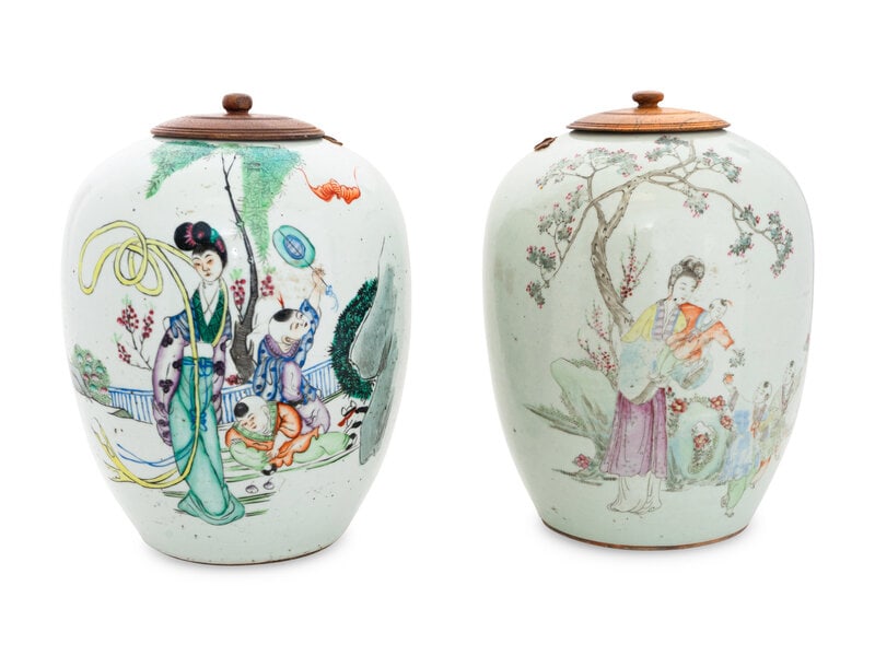 A Pair of Chinese Export Ginger Jars with Wood Lids : A Pair of Chinese Export Ginger Jars with Wood Lids Height 11 1/2 inches. This lot is located in Palm Beach. Property from the Buck Family Collection, Philadelphia P
