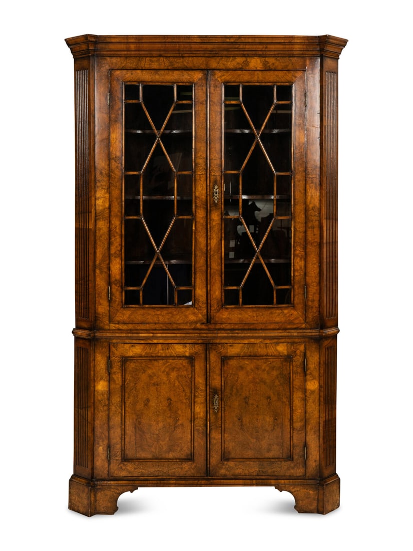 A George III Style Burl Walnut Corner Cabinet (1 of 3)