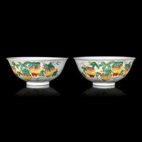 A Pair of Chinese Famille Rose Porcelain 'Balsam Pear' Bowls, Late Qing/Republic Period  晚