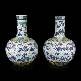 A Pair of Large Chinese Famille Rose Porcelain 'Bajixiang' Vases, Tianqiuping, Late 19th-Early 20th