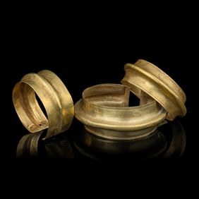 Three Chinese Gold Wrist Guard Bracelets, Southwest China, Yunan, Dian Kingdom 漢 古