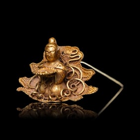 A Chinese Gold 'Immortal' Hairpin, Tiaoxin, Ming Dynasty 明 麻姑獻壽