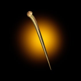 A Chinese Gold 'Longevity' Hairpin, Tongzan, Late Ming Dynasty 明晚期 滇