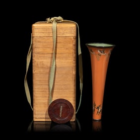 A Japanese Cloisonné Enamel Trumpet Vase, Mark of Ando Workshop, Stand Dated 1915 日