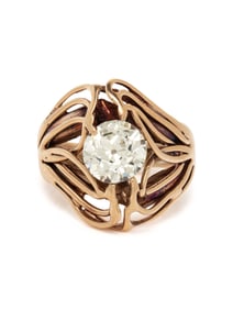 YELLOW GOLD AND DIAMOND RING