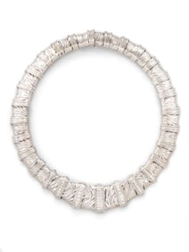 WHITE GOLD AND DIAMOND COLLAR NECKLACE