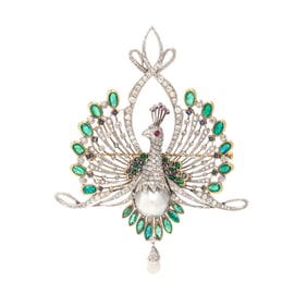 EVELYN CLOTHIER, DIAMOND, CULTURED PEARL, EMERALD, AND SAPPHIRE PEACOCK BROOCH/PENDANT