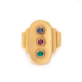 DAVID WEBB, SAPPHIRE, RUBY, AND EMERALD RING