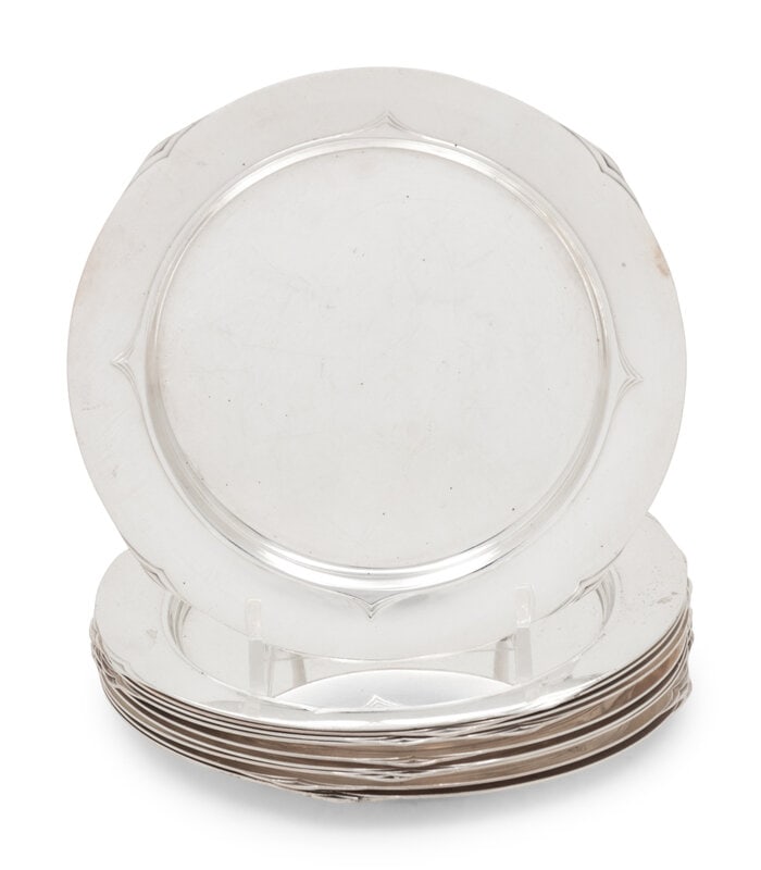 A Set of Ten American Silver Bread Plates: A Set of Ten American Silver Bread Plates Wallace Silversmiths, Wallingford, CT, 20th Century each marked 'Sterling' to underside 58 ozt 10 dwt gross Diameter 6 inches. Prop