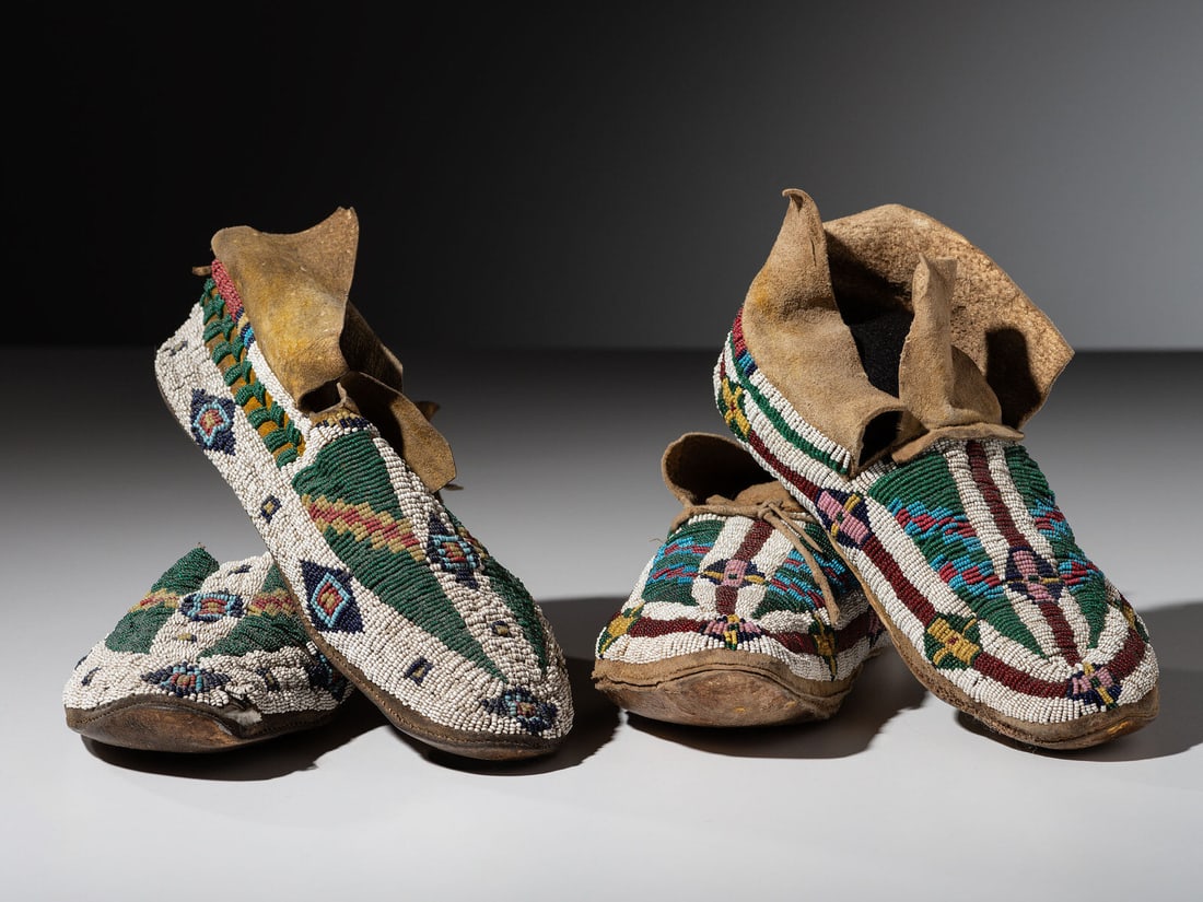 Cheyenne Beaded Hide Moccasins (1 of 3)