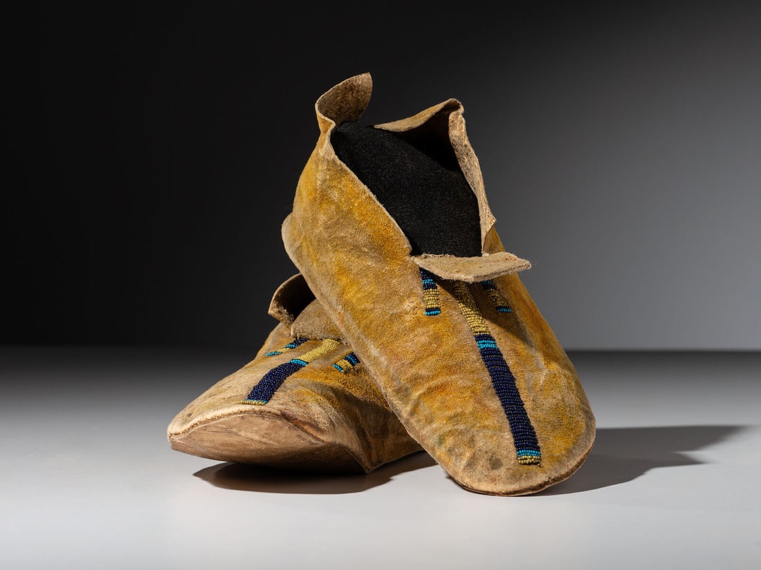 Cheyenne Beaded Hide Moccasins (1 of 3)