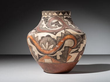 Acoma Four-Color Pottery Olla