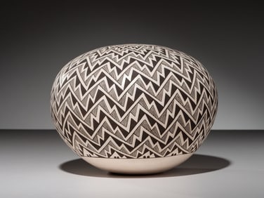 Grace Chino (Acoma, 1929-1994) Fine Line Pottery Jar, Anasazi Revival