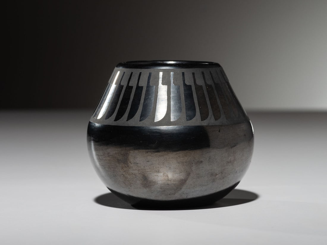 Popovi Da (San Ildefonso, 1923-1971) Blackware Pottery Jar, with Gunmetal FinishOctober 1965 (1 of 4)