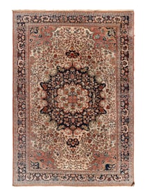 A Fereghan Sarouk Carpet