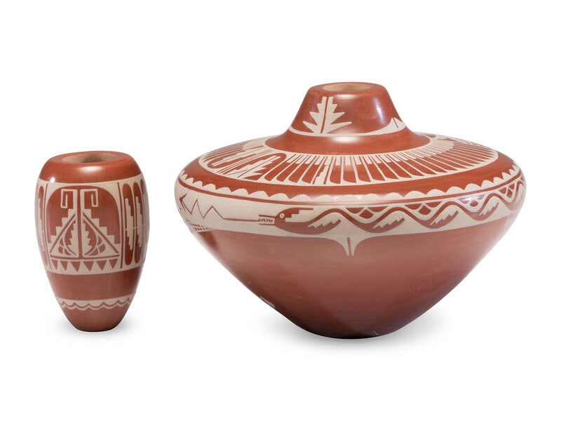 Dolores Curran
(Santa Clara, b. 1954)
Miniature Redware Pottery (1 of 3)