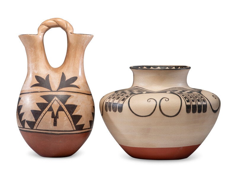 Substantial Kewa and Jemez Pottery Jars (1 of 3)