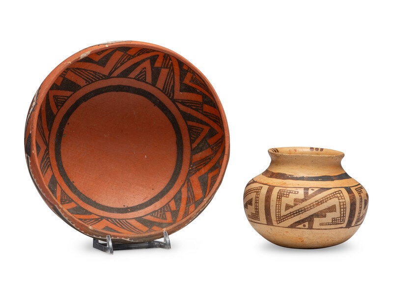 Ancestral Pueblo, Jeddito and Four Mile Pottery : Ancestral Pueblo, Jeddito and Four Mile Pottery pre-1500 lot of 2, includes: a Jeddito, black-on-yellow jar decorated with linear elements, height 4-1/2 inches x diameter 5-3/4 inches a