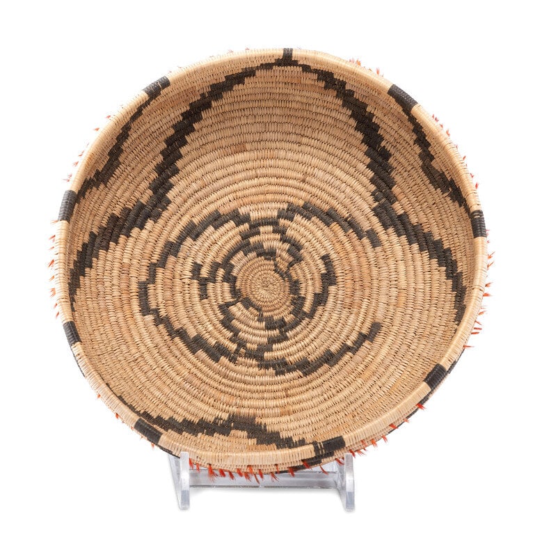 Pomo Gift Basket (1 of 2)