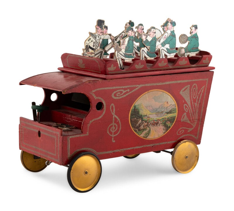 A Belknap Circus Wagon Phonograph (1 of 4)