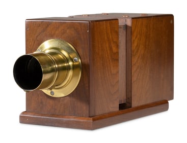 [EARLY PHOTOGRAPHY]. American, Robert's-Style quarter plate daguerreotype camera.