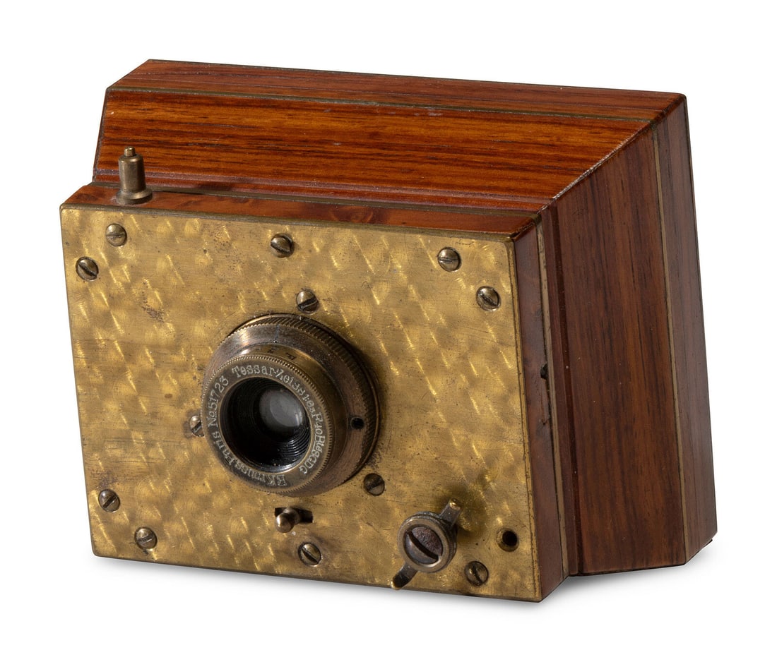 [EARLY PHOTOGRAPHY]. Tropical miniature truncated plate camera. E. Krauss, Paris. (1 of 4)