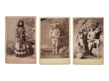 [NATIVE AMERICANS]. Five photographs of Southwestern Indians, incl. 3 views of Apache Indians by