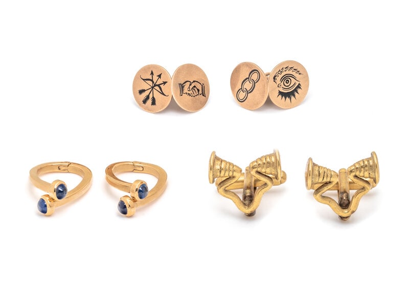 THREE PAIRS OF YELLOW GOLD CUFFLINKS (1 of 2)