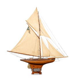 A Five-Sail Cutter-Rigged Pond Yacht on Stand
