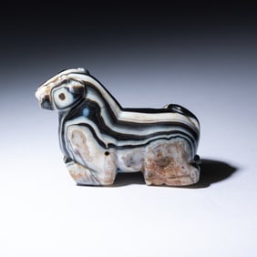 A Middle Elamite Banded Agate Feline