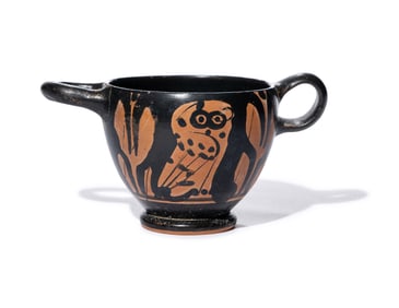 An Apulian Red-Figured Glaux