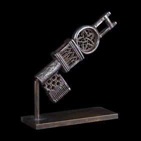 A French Steel Master Key