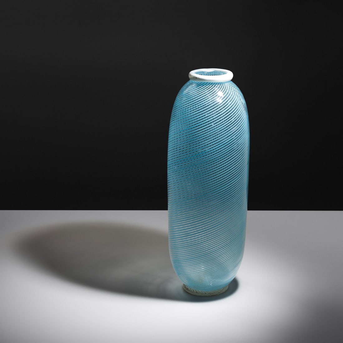 Dino Martens (Italian, 1894–1970) Mezza Filigrana vase (1 of 3)