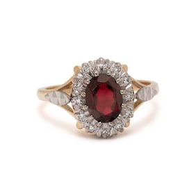 GARNET AND DIAMOND RING