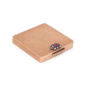 LOW KARAT GOLD, SYNTHETIC RUBY, AND DIAMOND COMPACT