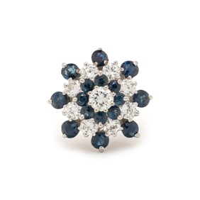 DIAMOND AND SAPPHIRE CLUSTER RING