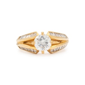 DIAMOND AND YELLOW GOLD RING
