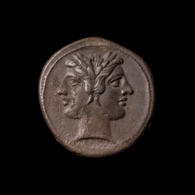 [ANCIENTS] ROMAN REPUBLIC. Anonymous (c. 225-212 BC). Ar Quadrigatus. (6.8 g).