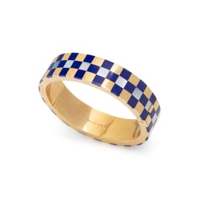 ANGELA CUMMINGS, TIFFANY & CO., MOTHER-OF-PEARL, LAPIS LAZULI, AND YELLOW GOLD BANGLE BRACELET