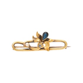 FABERGE, AUGUST HOLMSTROM, YELLOW GOLD, SAPPHIRE, AND PEARL BROOCH