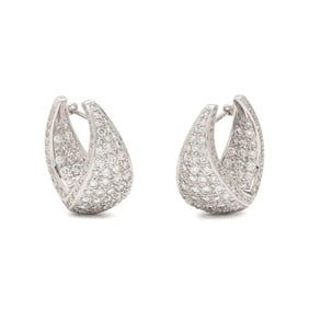 WHITE GOLD AND DIAMOND EARRINGS