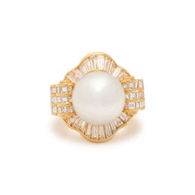 CULTURED PEARL AND DIAMOND RING