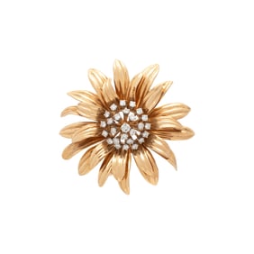 TIFFANY & CO., YELLOW GOLD AND DIAMOND FLOWER BROOCH