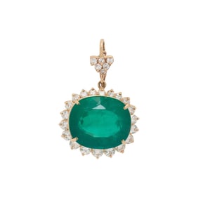 EMERALD AND DIAMOND PENDANT