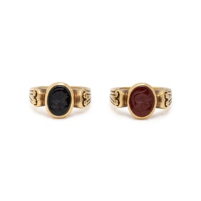 VAHE NALTCHAYAN, PAIR OF YELLOW GOLD AND HARDSTONE INTAGLIO RINGS