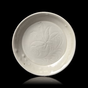 A Small Chinese Ding-Type Incised Dish, Possibly Song Dynasty 或為宋 定