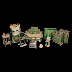 A Group of Chinese Sancai Glazed Earthenware Miniature Furniture, Ming Dynasty 明 