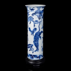 A Chinese Blue and White 'Zodiac' Beaker Vase, Late Qing Dynasty 清晚期 青&#